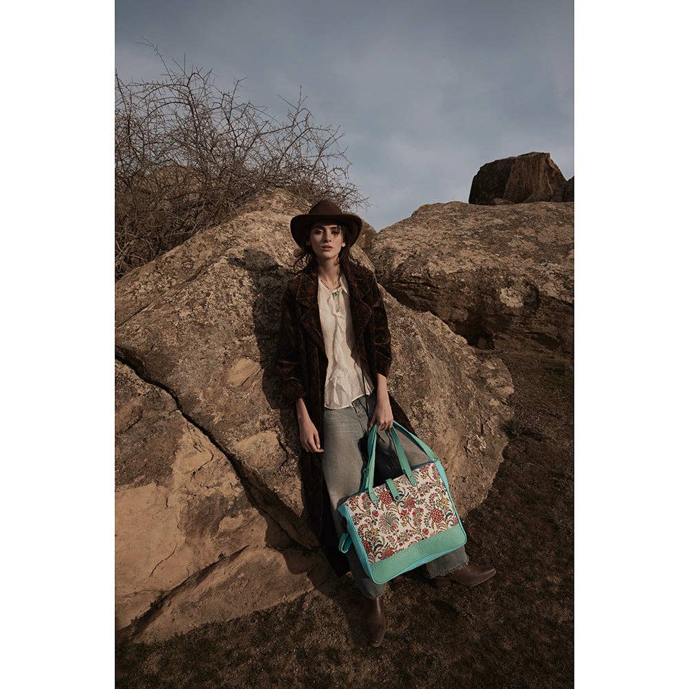 Mariposa Small Weekender Bag: Bright Turquoise
