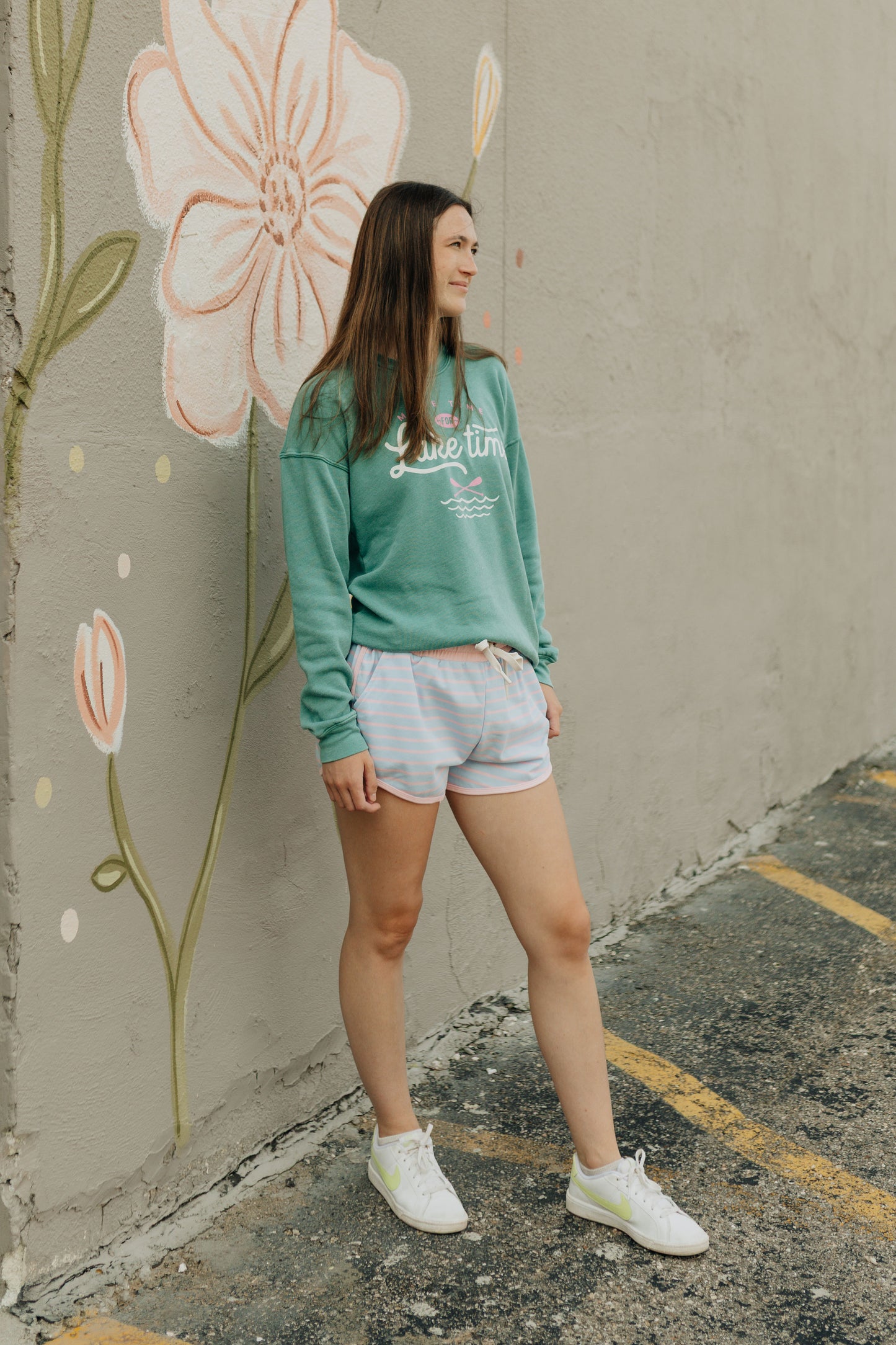 Lake Time Crewneck - Dusty Green