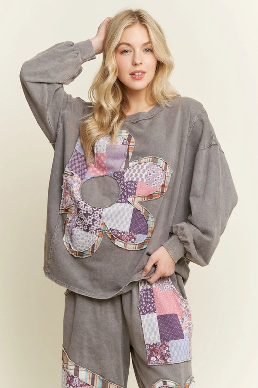 Mineral Washed Patch Daisy Longsleeve