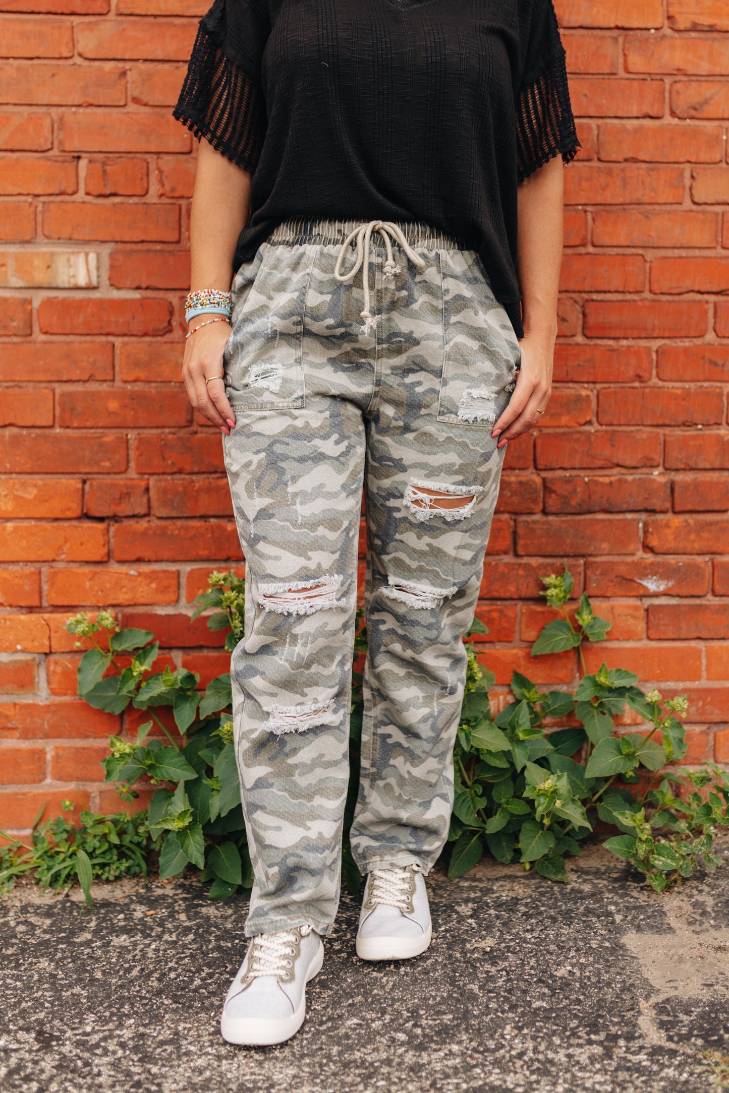 Distressed Camo Pant