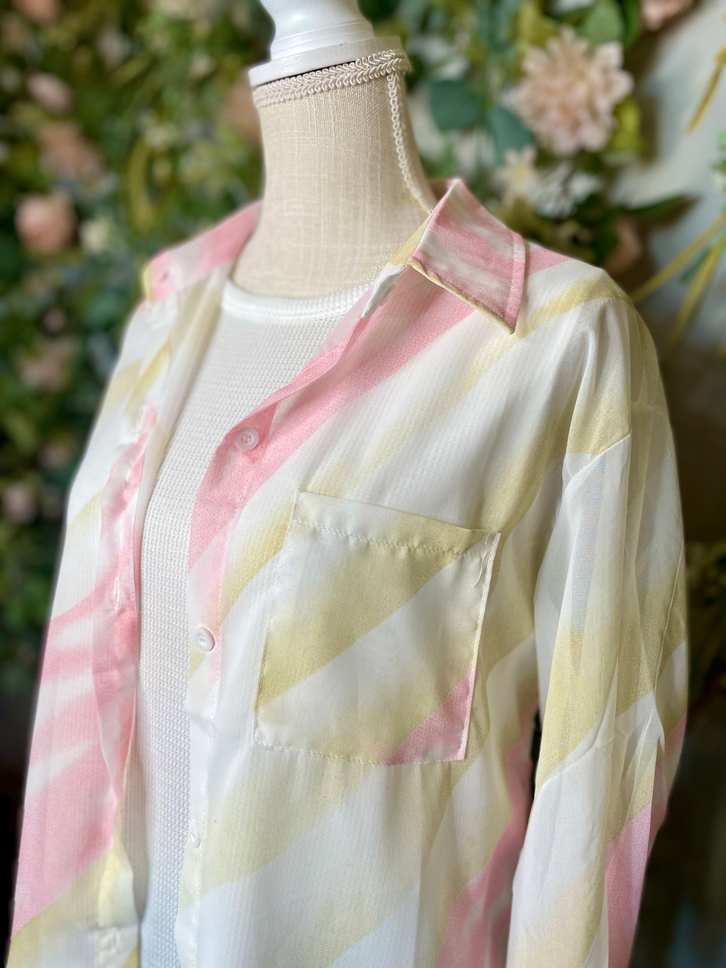 Meredith’s Pink & Yellow Top