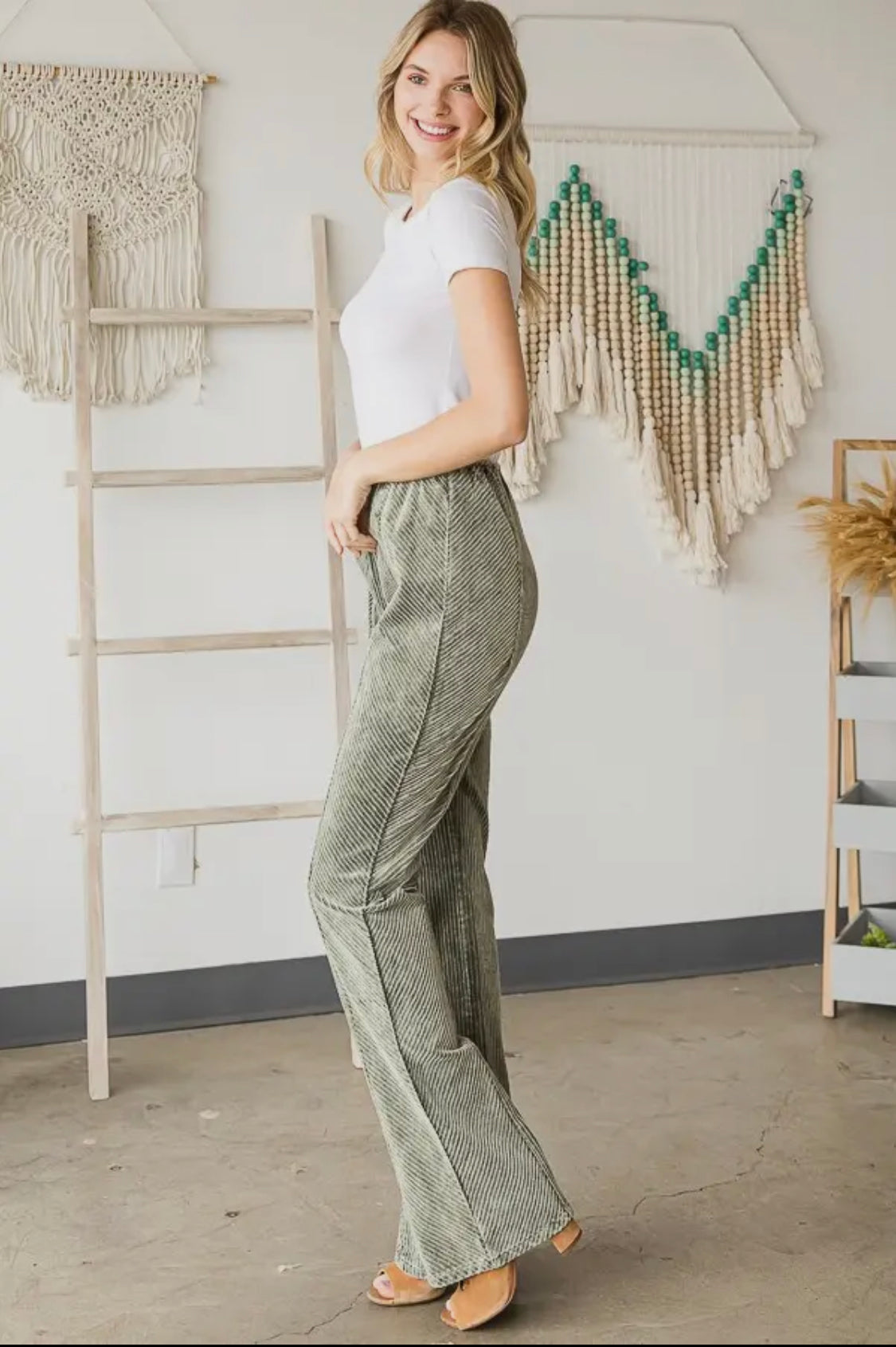 Mallory’s Corduroy Pants-Olive