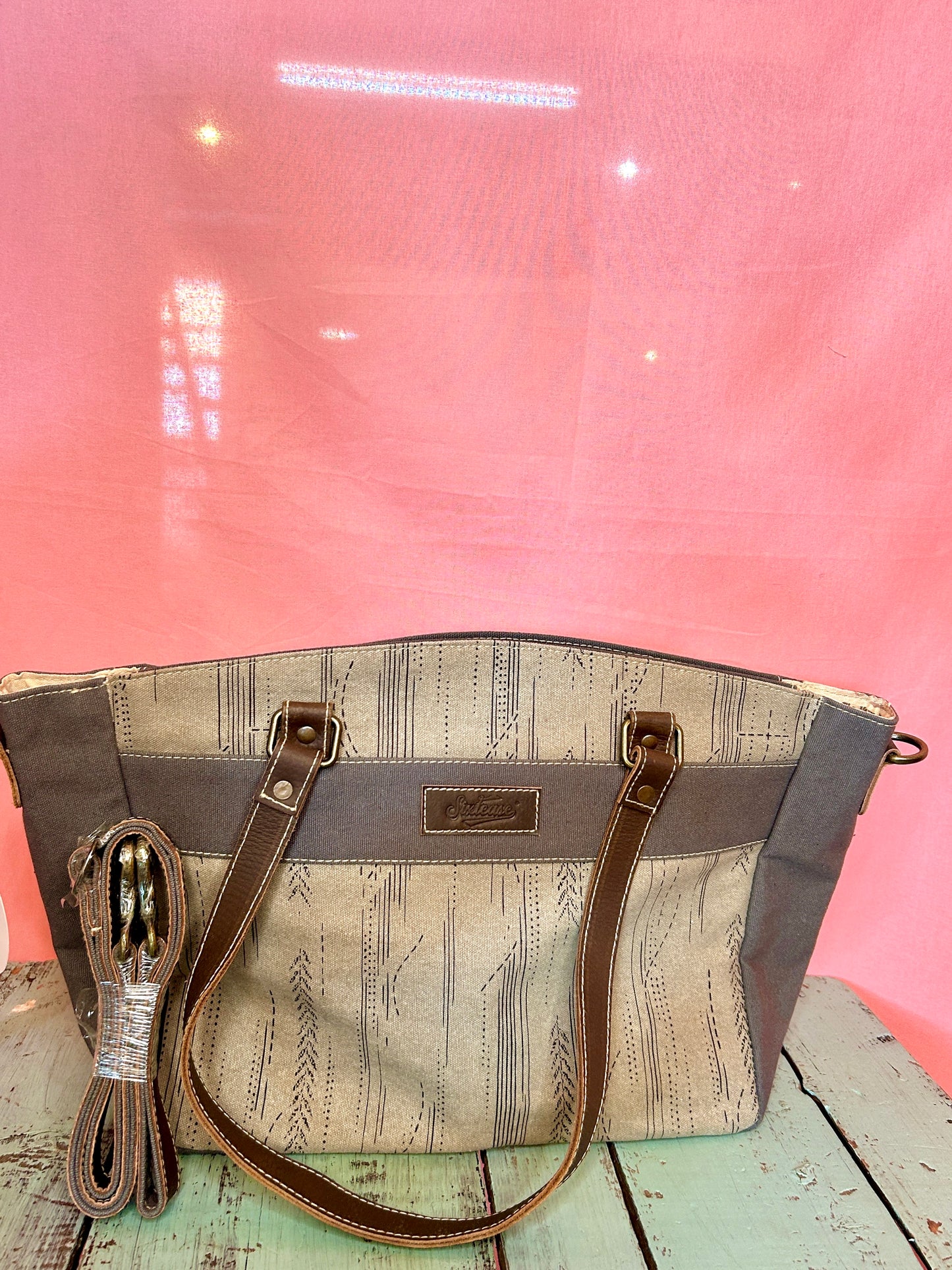 Black Leaf Canvas Purse
