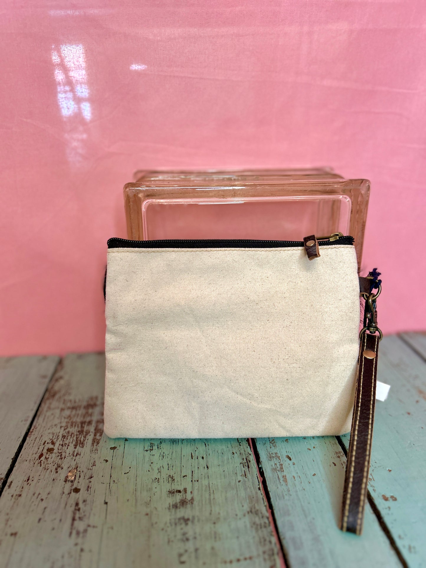 Black and White Arrow Purse