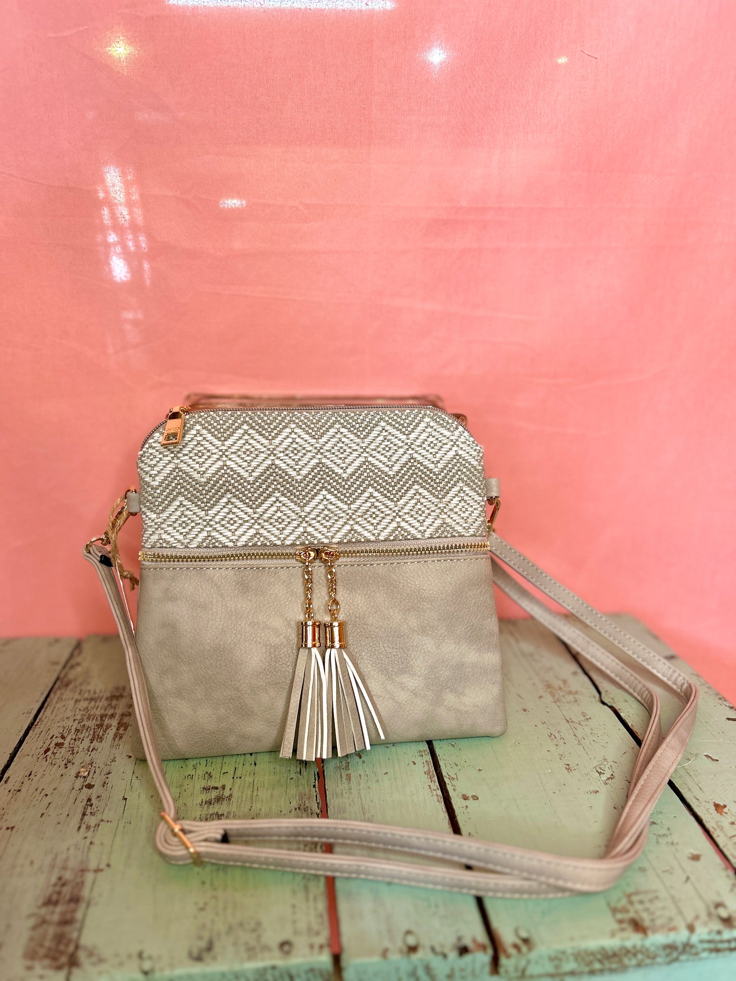 White and Grey Diamond Detail Purse
