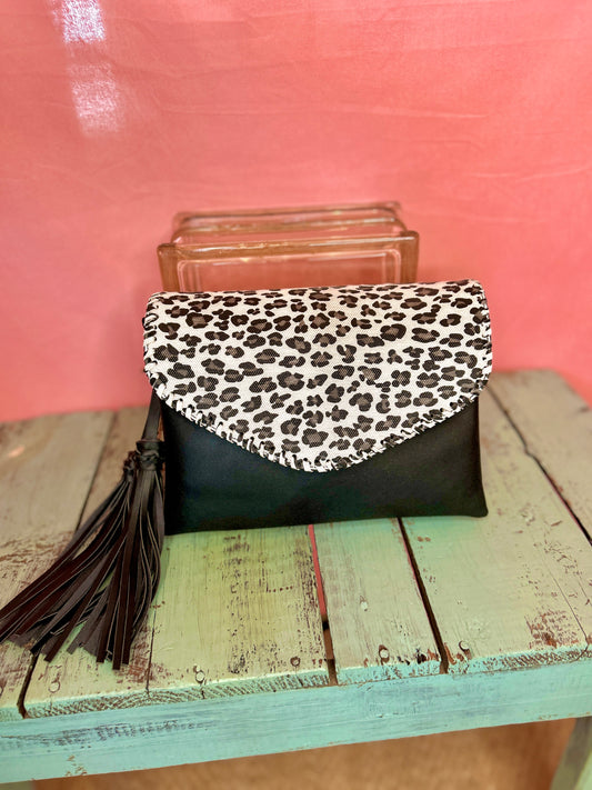 White Leopard Tassel Purse