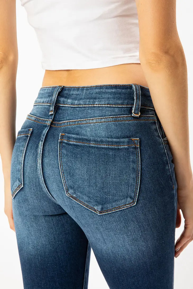 Mid-Rise Medium Wash Skinny Jean