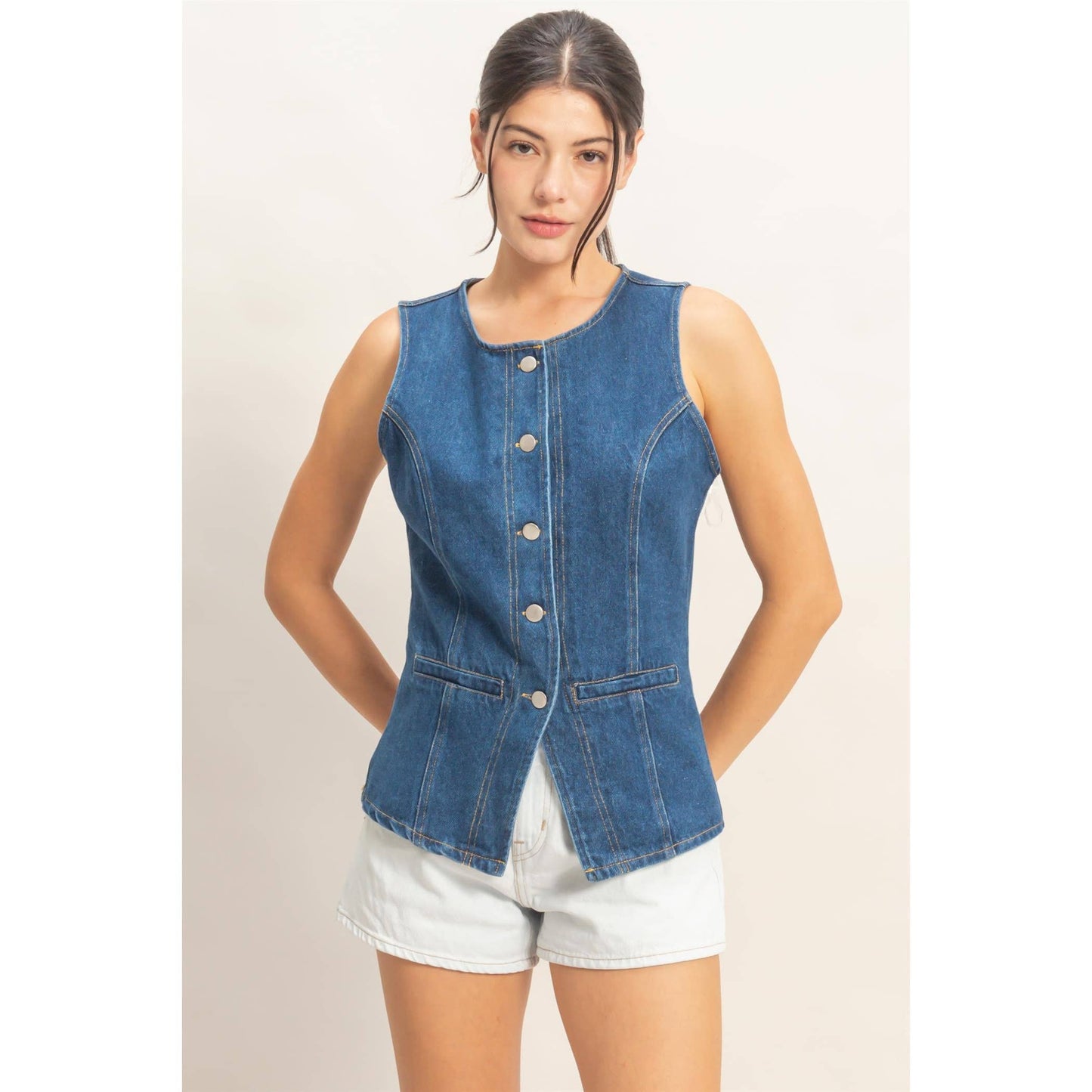 Bettie’s Sleeveless Denim Vest