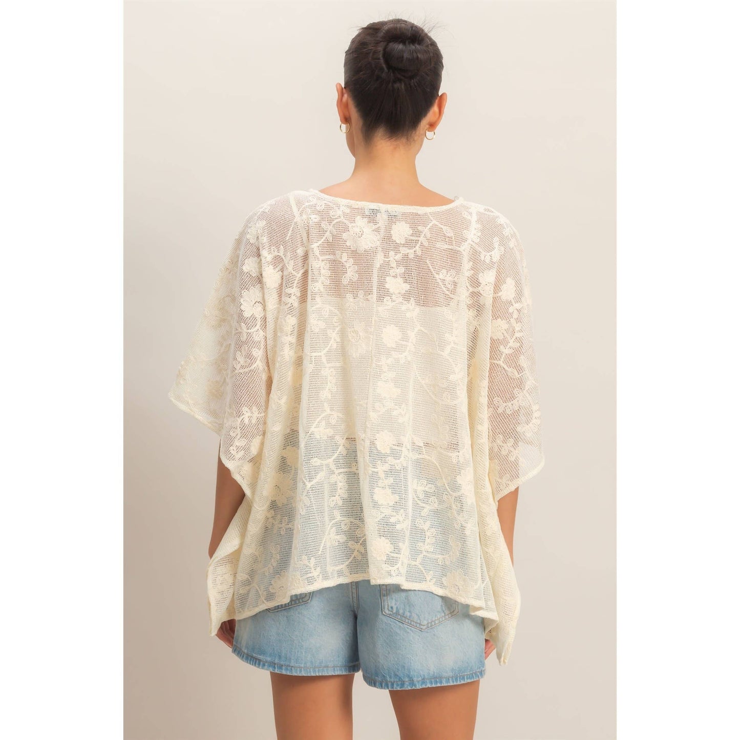 Floral Lace Shawl