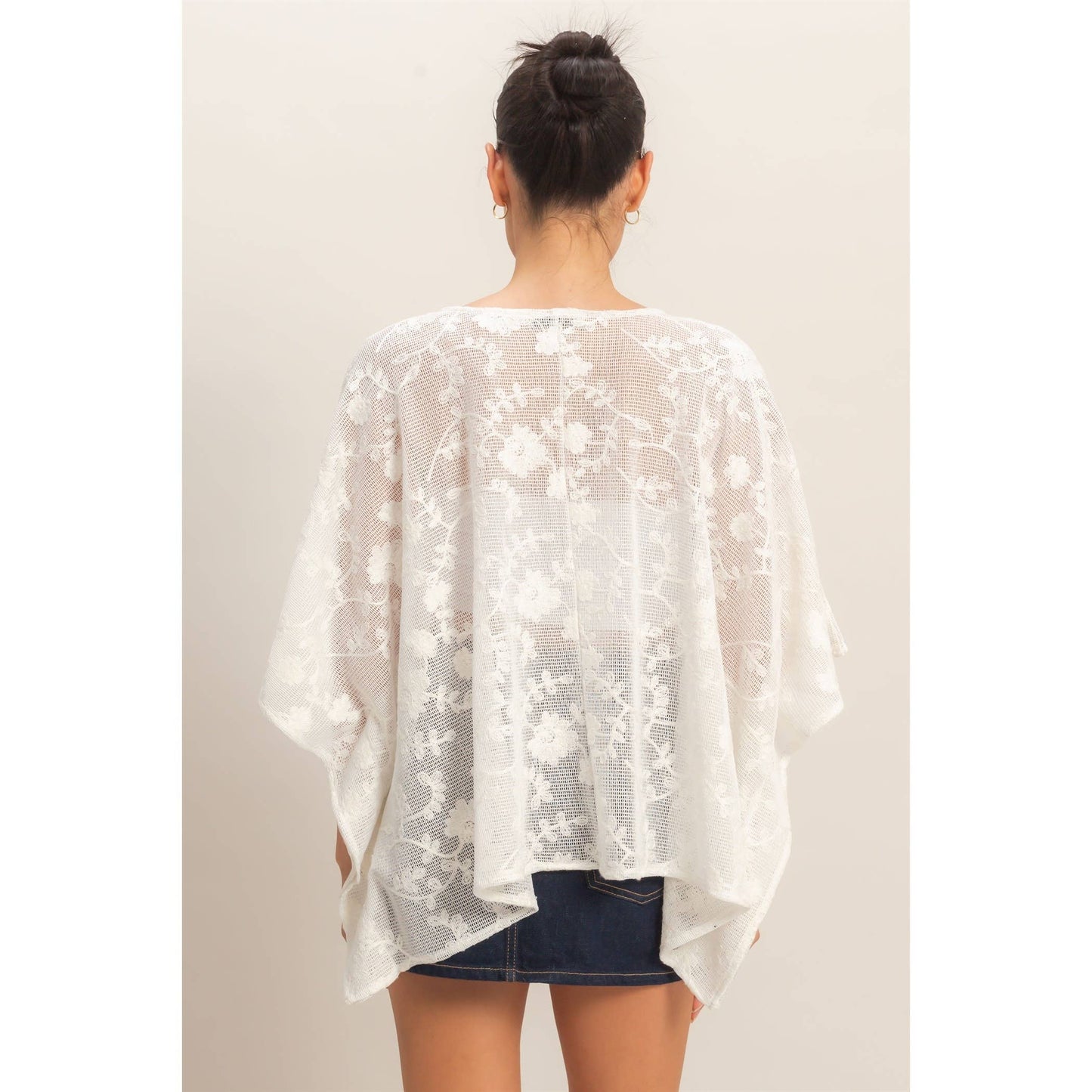 Floral Lace Shawl