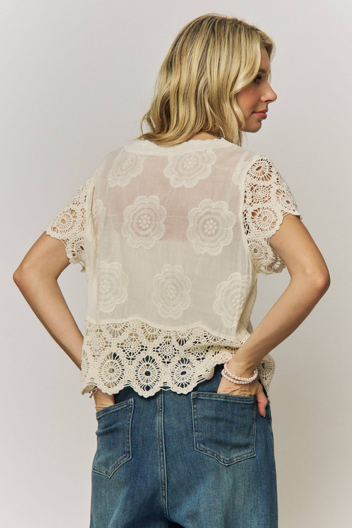 Floral & Lace Beige Top