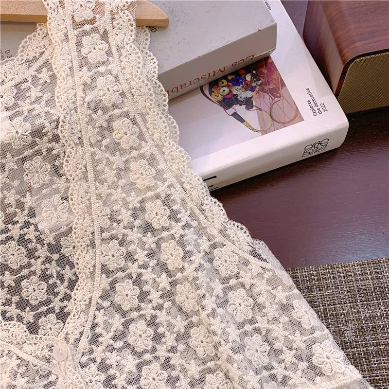 Embroidered Lace Short Sleeve Crop Top: Beige