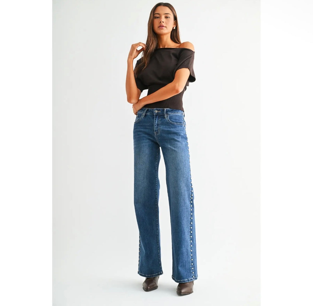Side Embellishment Jeans