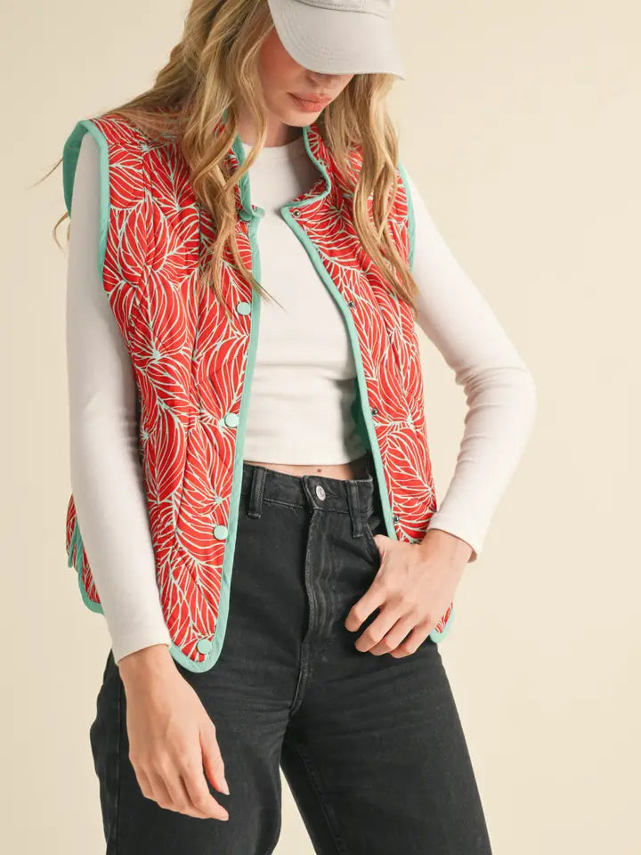 Scalloped Hem Quilted Puff Vest