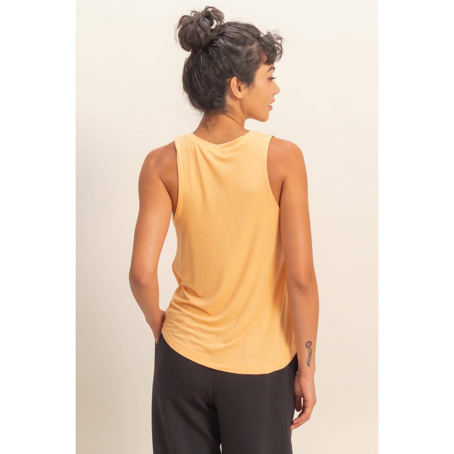 Simple Comfort Tank - Apricot