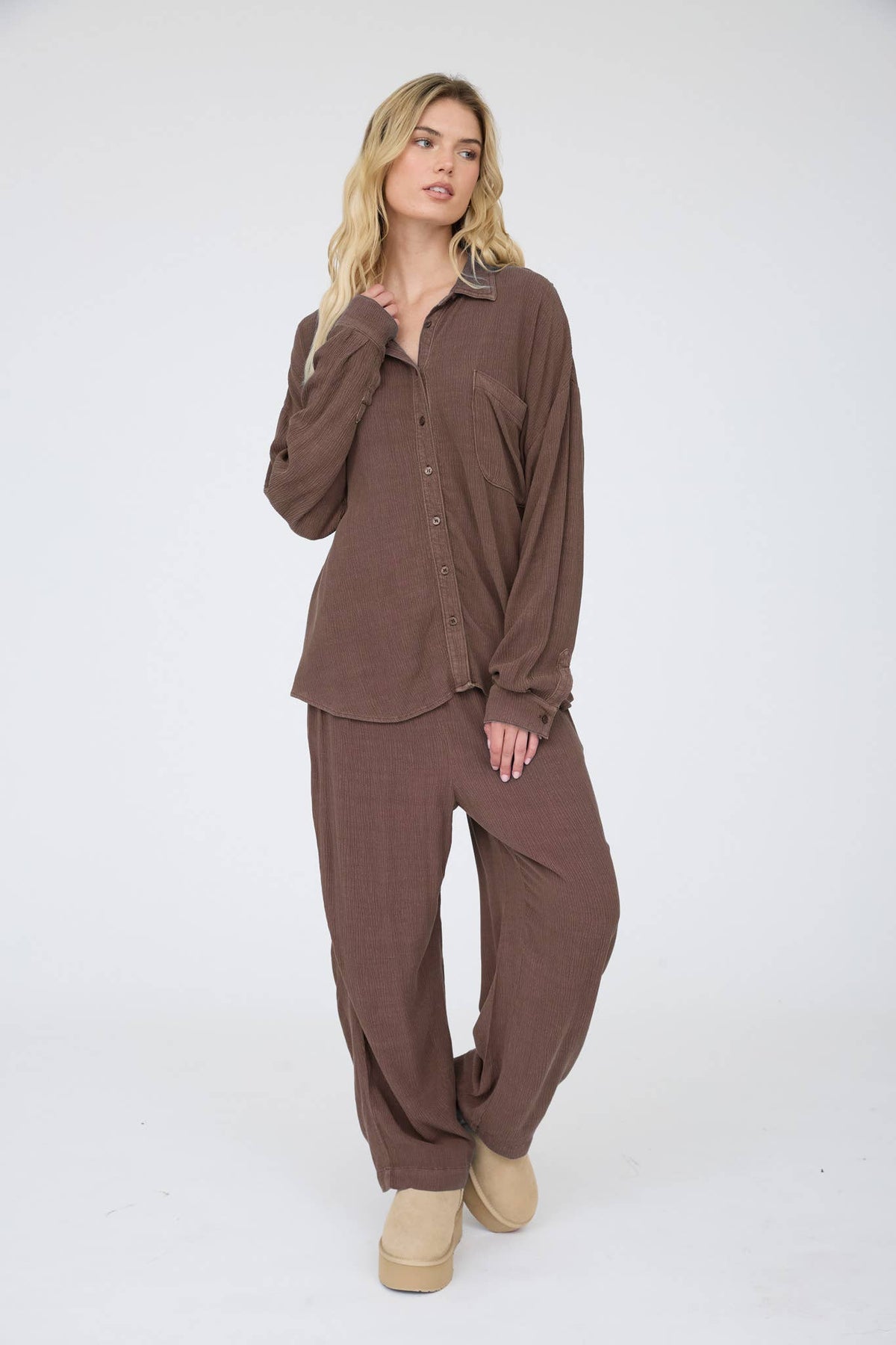 Crinkle Button Down - Mocha