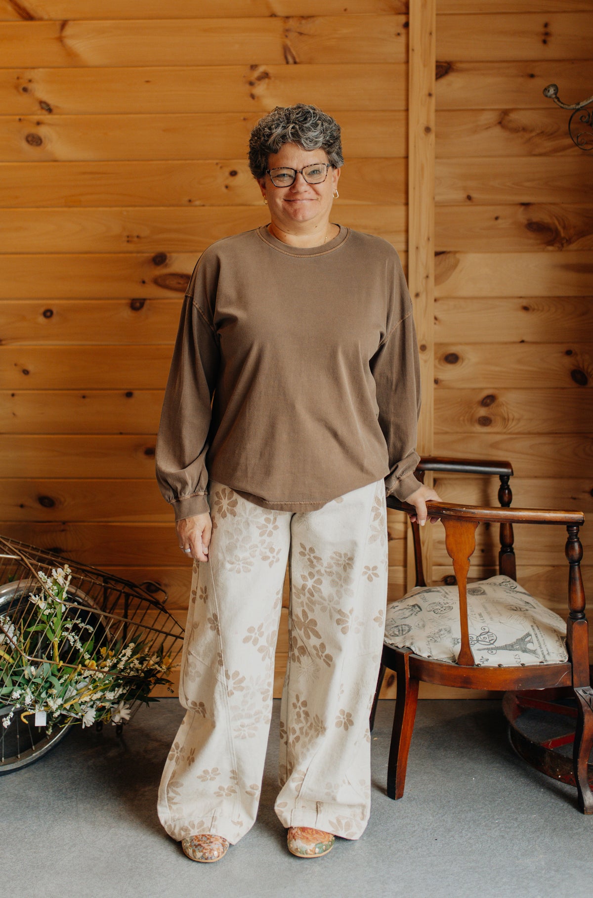 Floral Wide-Barrel Leg Pant