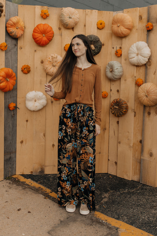 Navy Floral Flowy Pant