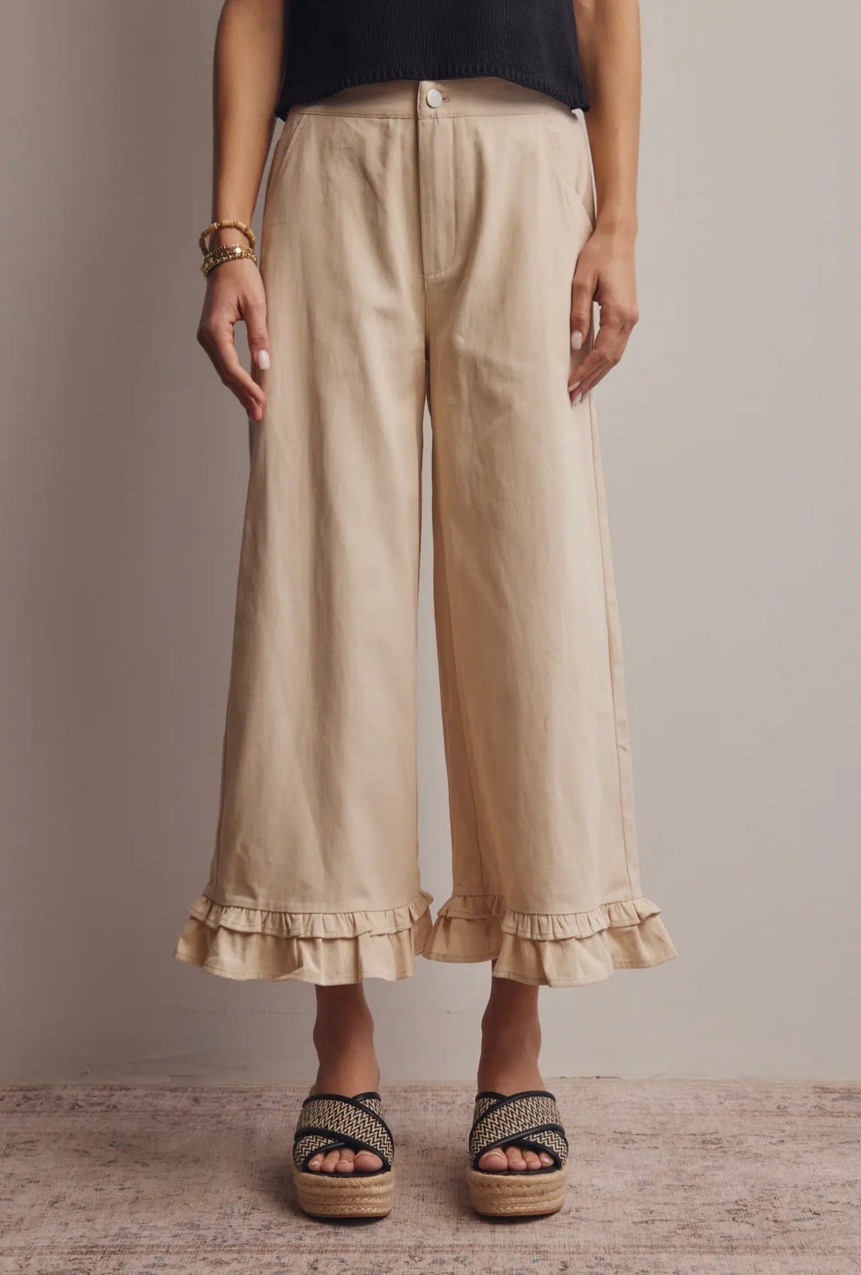 Ecru Ruffle Bottom Pant