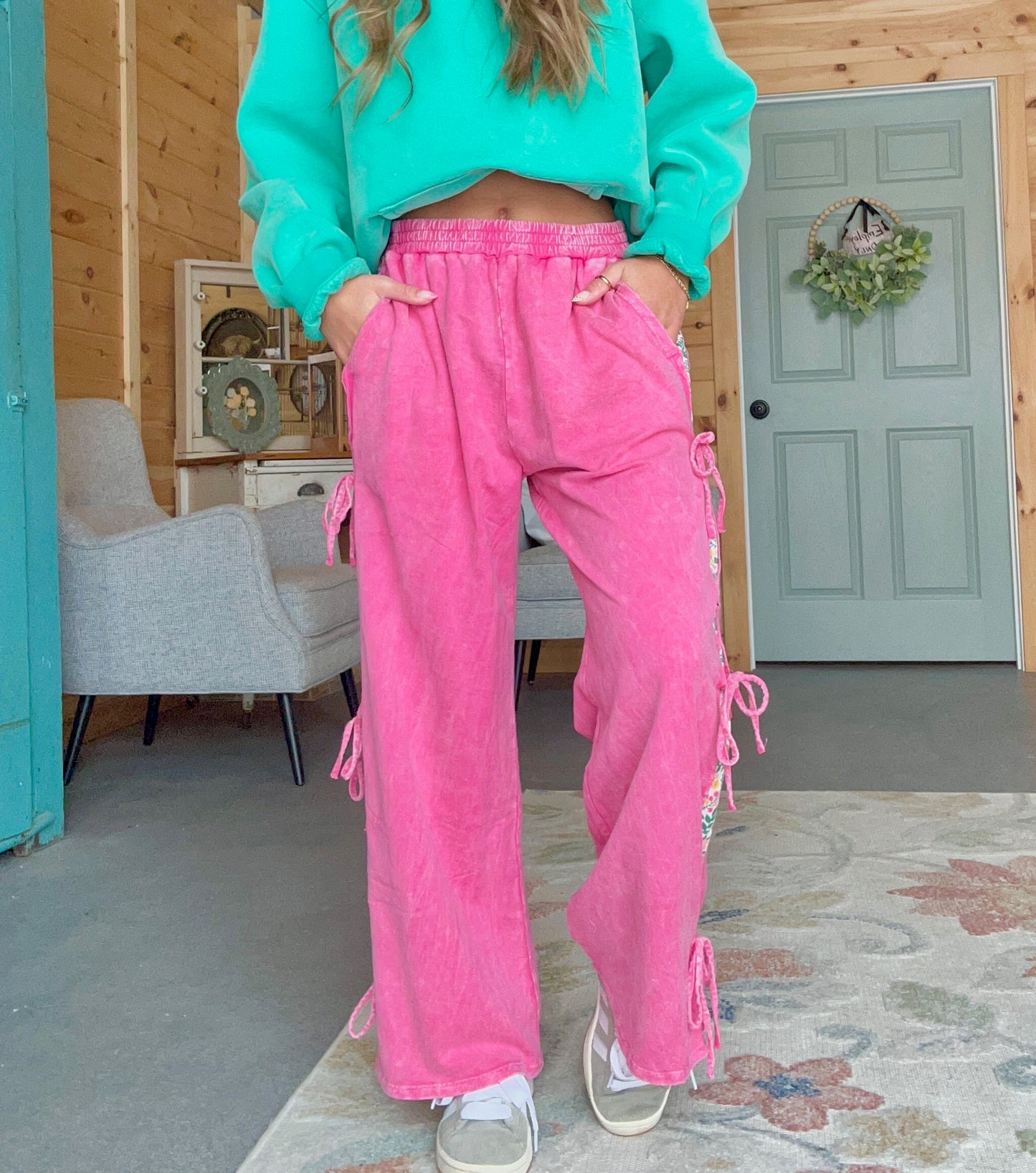 Mineral Floral Wash Side Pant- Hot Pink
