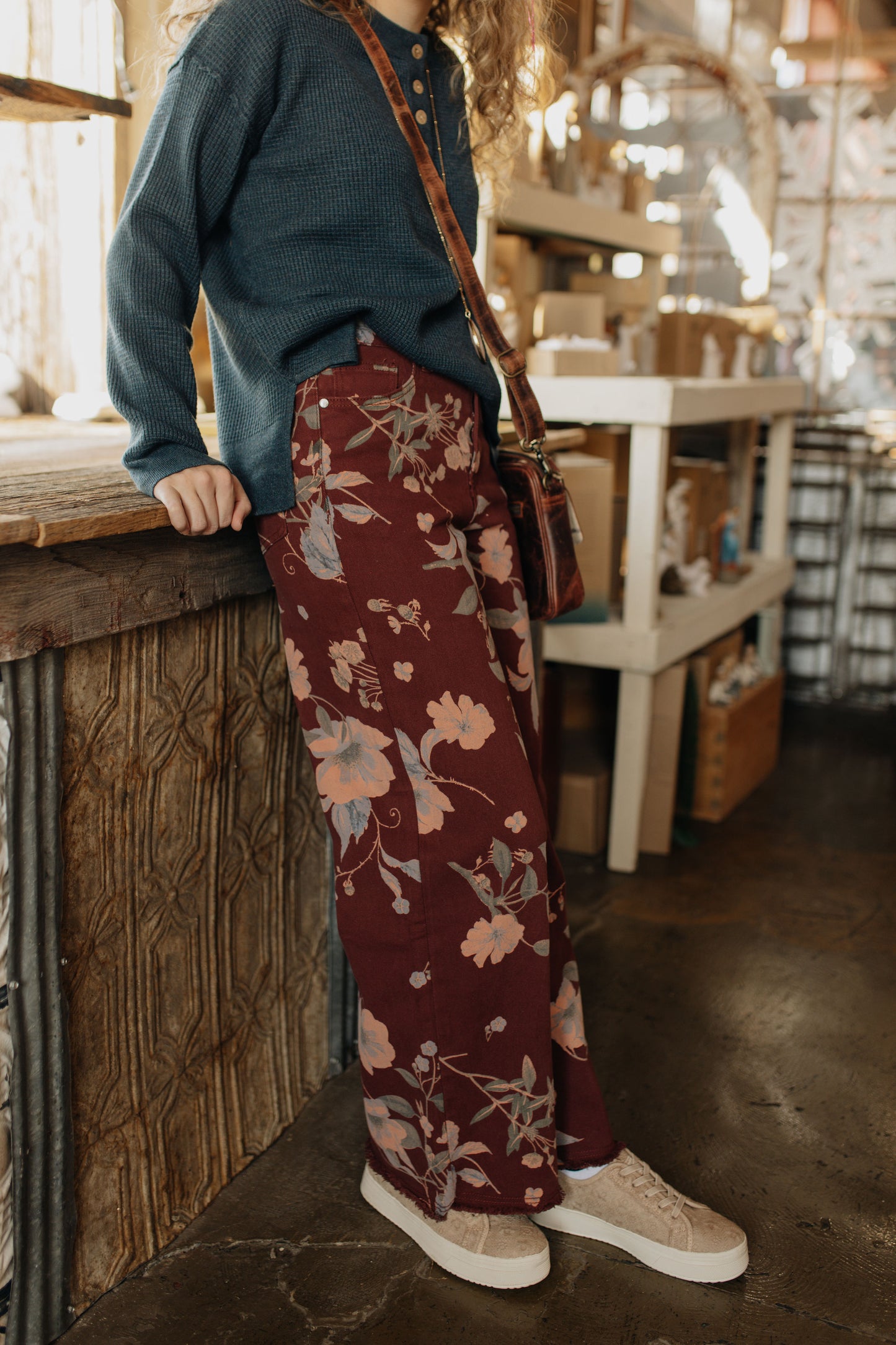 Flower Print Twill Pants - Burgundy