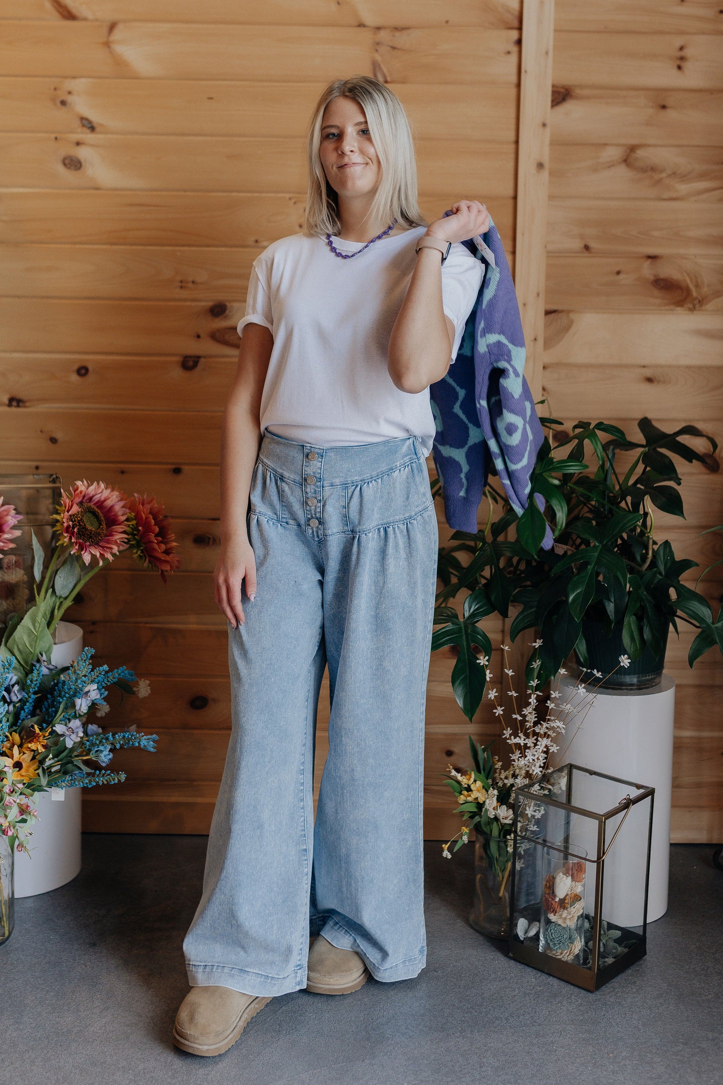 4 Button High Rise Wide Leg Jean