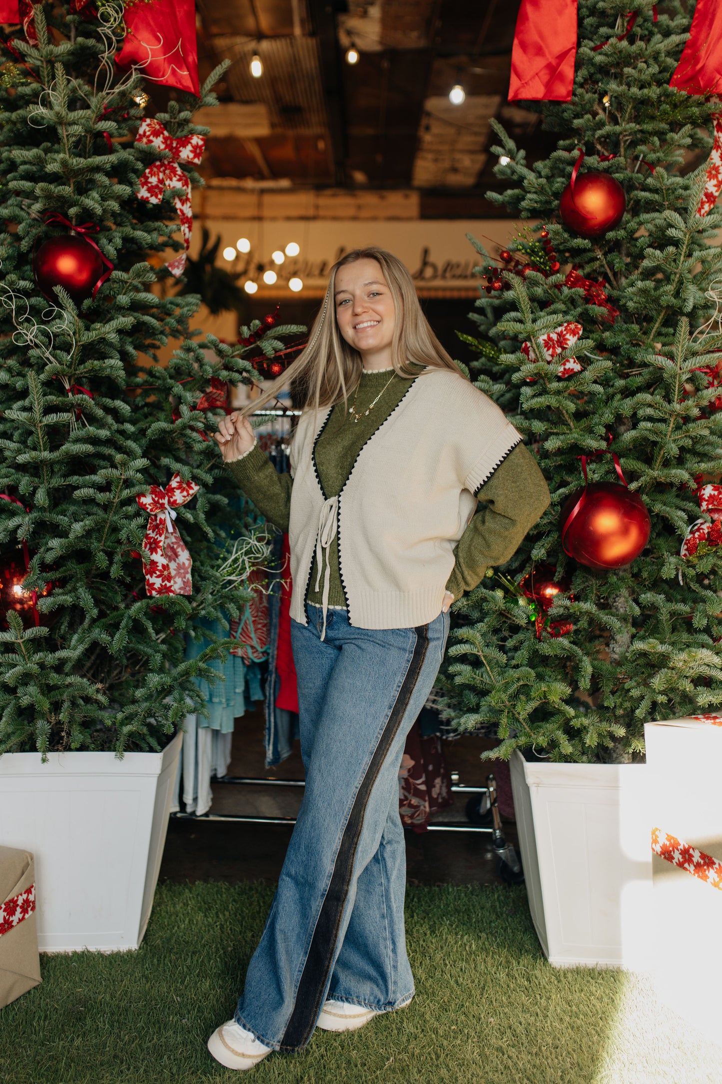 Two Tone Panel Wide Denim Jeans