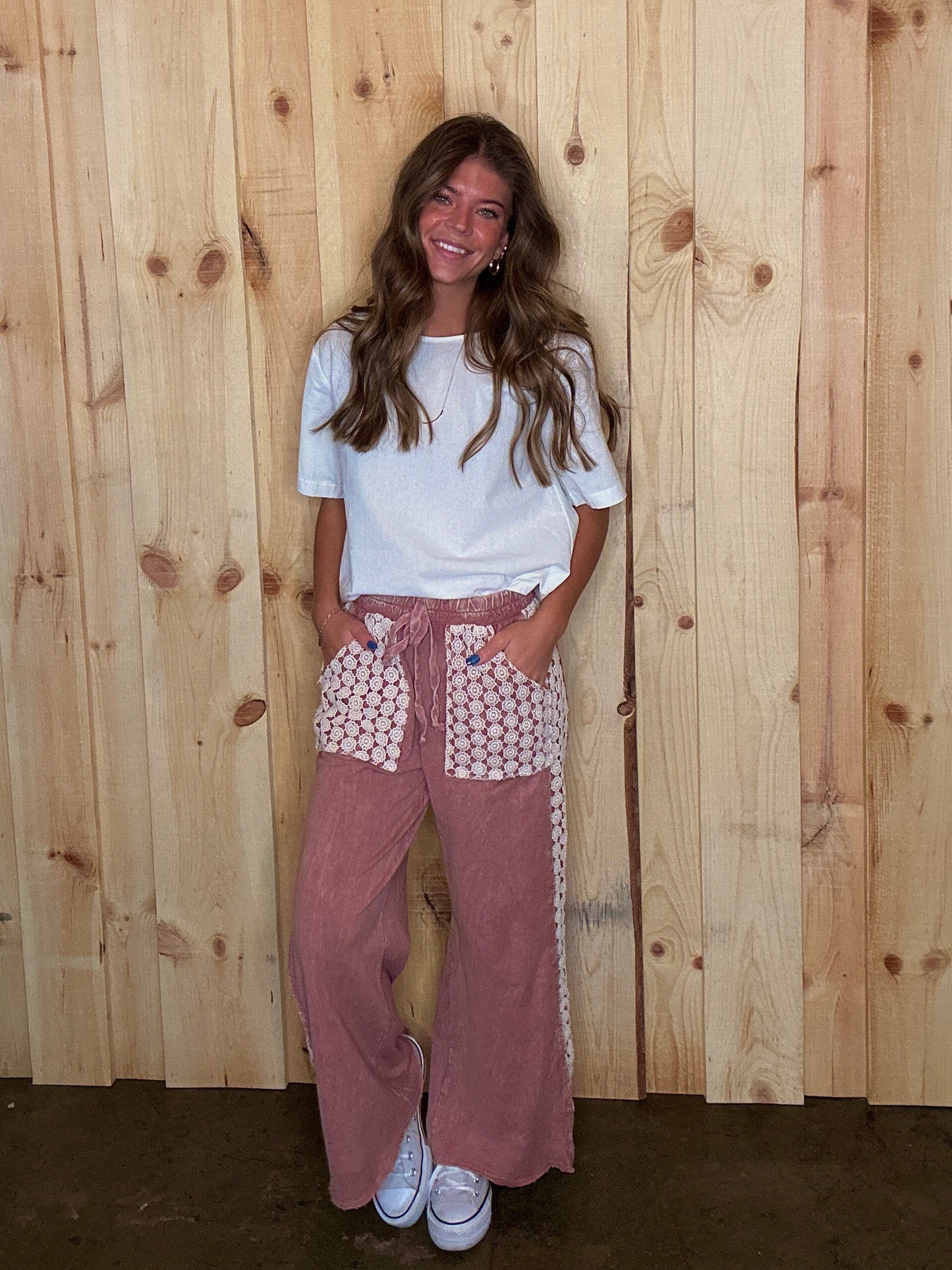 Light Mauve Daisy Trim Pants