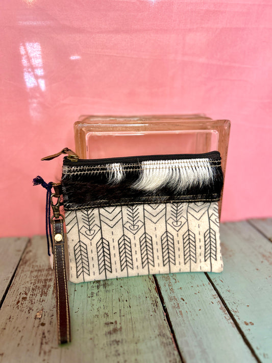 Black and White Arrow Purse