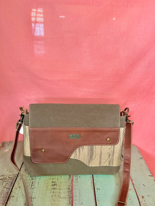 Green Canvas Leather Snap Purse