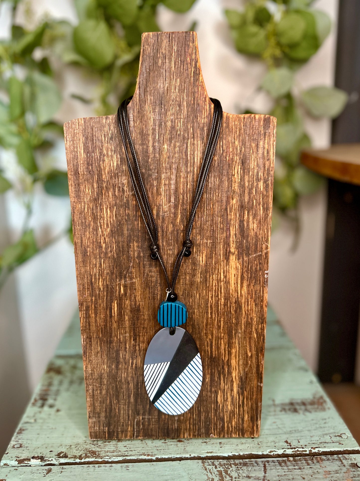 Eliza's Wooden Necklace