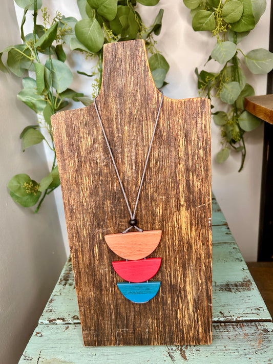 Kayla's Wooden Necklace