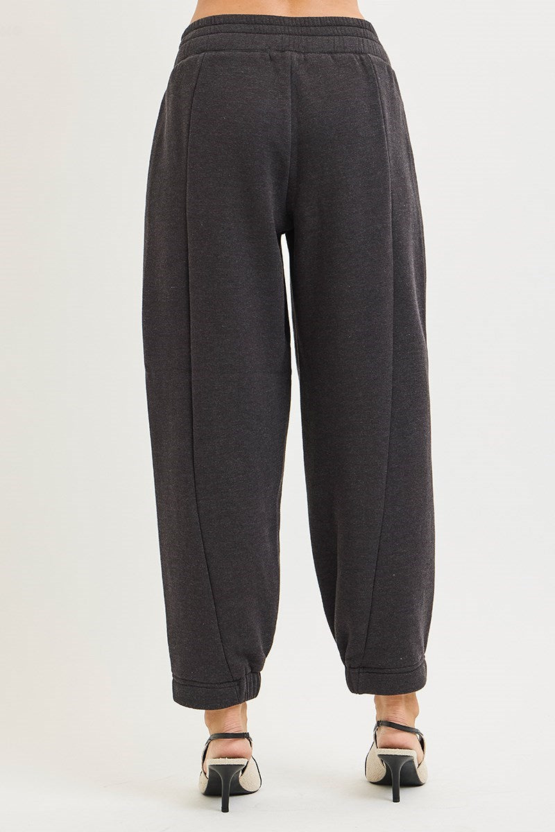 Relaxed Wide Leg Jogger