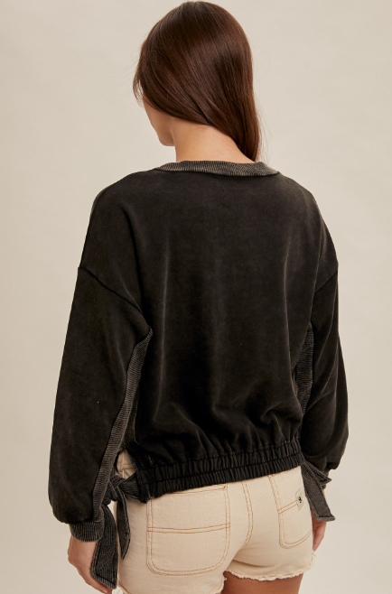Black Side Knot Crewneck