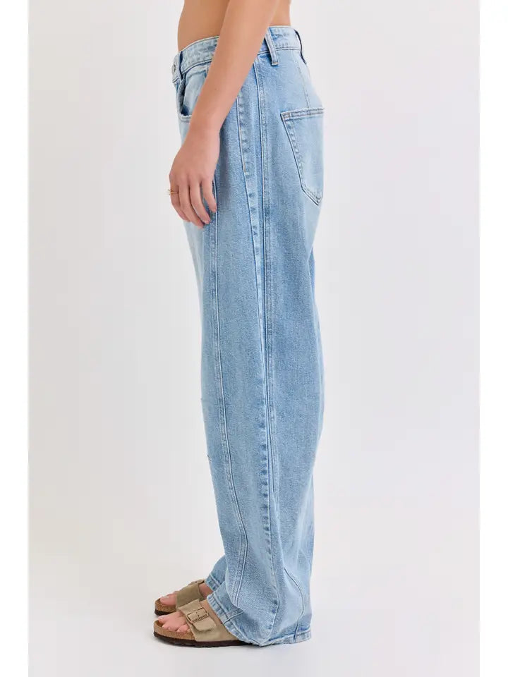 Mid-Waist Barrel Leg Jean