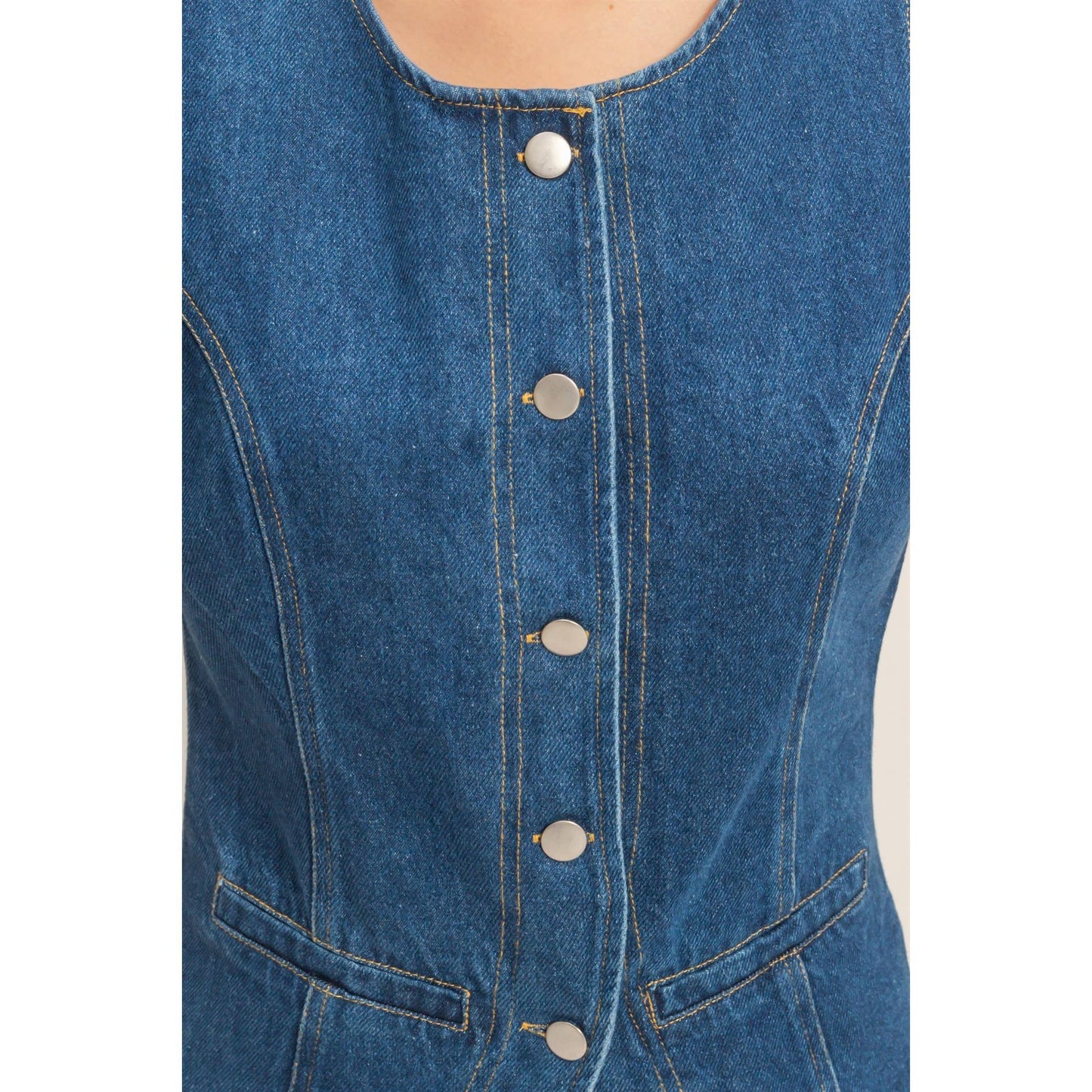 Bettie’s Sleeveless Denim Vest