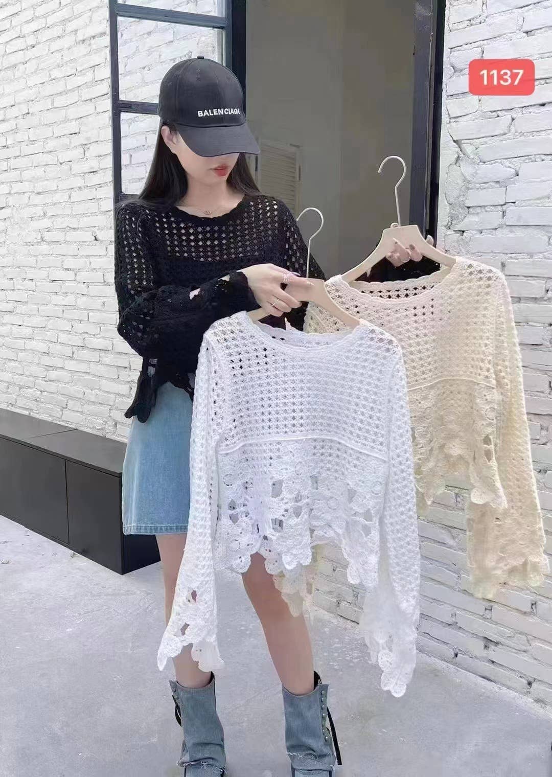 Embroidered Lace Crop Top: Beige