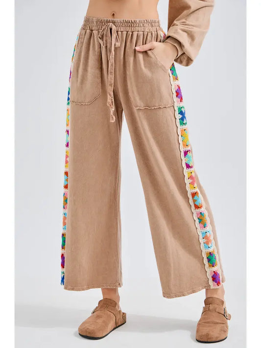 Latte Crochet Side Pant
