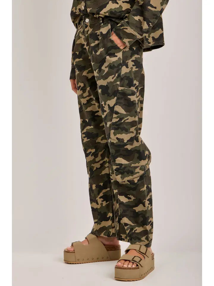Rebel Camo Pant