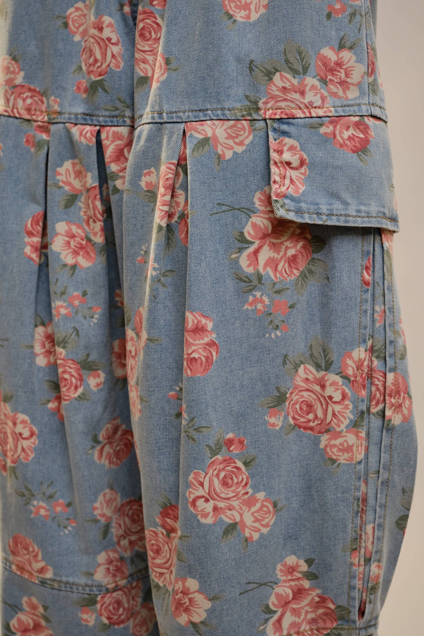 Rose Print Smocked Waist Cargo Pants