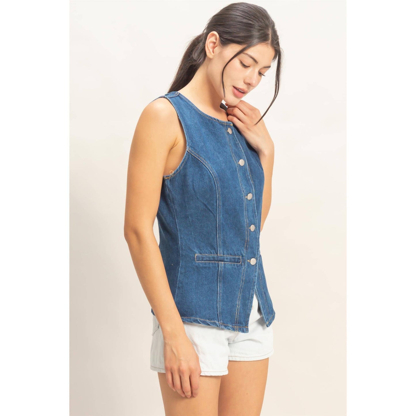 Bettie’s Sleeveless Denim Vest